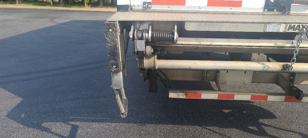 Medium Duty Box Truck-Light and Medium Duty Trucks-Freightliner-2018-M2-Atlanta-GA-242,854\n\t\tmiles-$ 42,750 - Image 25