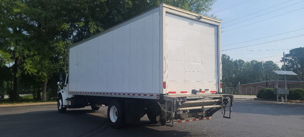 Medium Duty Box Truck-Light and Medium Duty Trucks-Freightliner-2018-M2-Atlanta-GA-242,854\n\t\tmiles-$ 42,750 - Image 6
