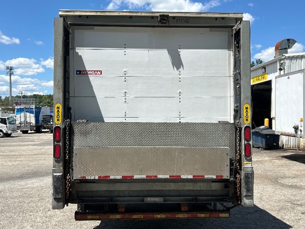 Medium Duty Box Truck-Light and Medium Duty Trucks-Freightliner-2018-M2-Auburn-MA-240,800\n\t\tmiles-$ 30,500 - Image 7