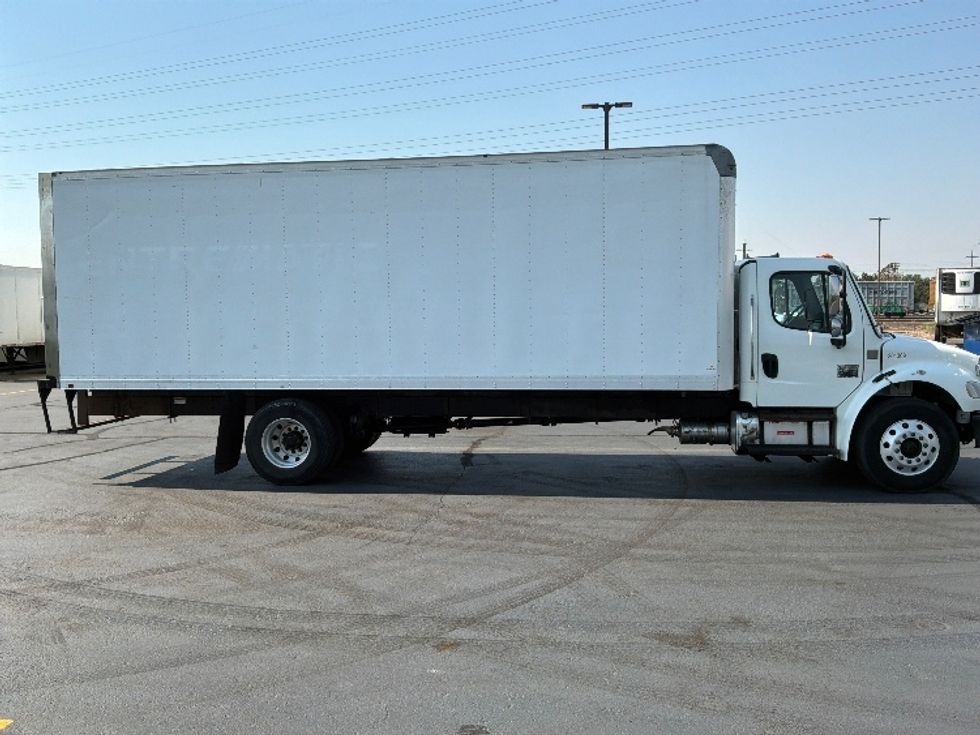 Medium Duty Box Truck-Light and Medium Duty Trucks-Freightliner-2018-M2-Aurora-CO-199,841\n\t\tmiles-$ 43,750 - Image 15