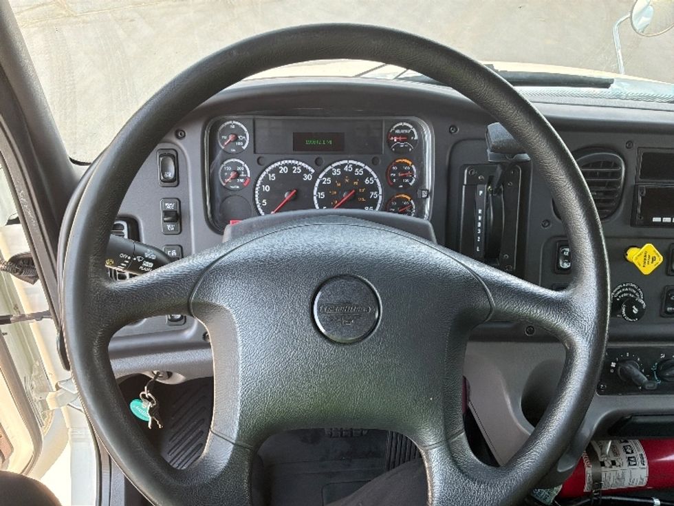 Medium Duty Box Truck-Light and Medium Duty Trucks-Freightliner-2018-M2-Aurora-CO-199,841\n\t\tmiles-$ 43,750 - Image 17