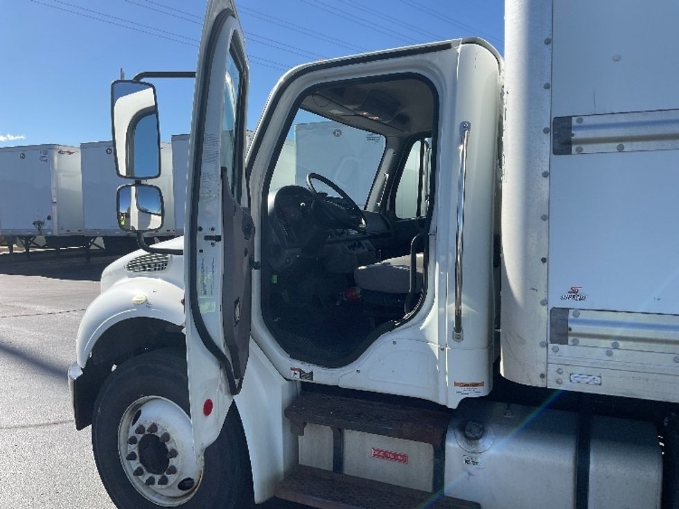 Medium Duty Box Truck-Light and Medium Duty Trucks-Freightliner-2018-M2-Aurora-CO-233,998\n\t\tmiles-$ 37,500 - Image 16