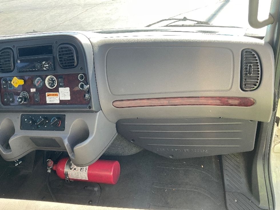 Medium Duty Box Truck-Light and Medium Duty Trucks-Freightliner-2018-M2-Aurora-CO-233,998\n\t\tmiles-$ 37,500 - Image 21