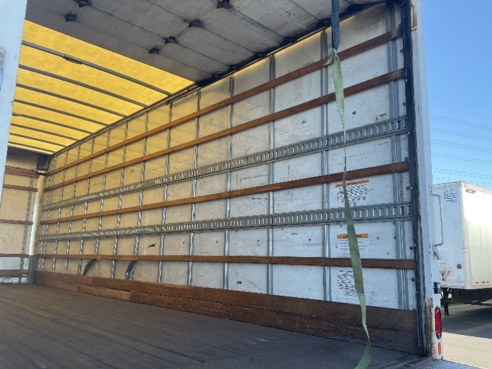 Medium Duty Box Truck-Light and Medium Duty Trucks-Freightliner-2018-M2-Aurora-CO-273,376\n\t\tmiles-$ 31,750 - Image 12