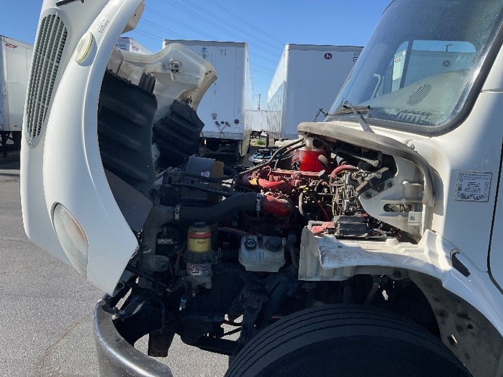 Medium Duty Box Truck-Light and Medium Duty Trucks-Freightliner-2018-M2-Aurora-CO-273,376\n\t\tmiles-$ 31,750 - Image 24