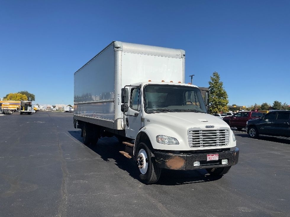 Medium Duty Box Truck-Light and Medium Duty Trucks-Freightliner-2018-M2-Aurora-CO-273,376\n\t\tmiles-$ 31,750 - Image 3
