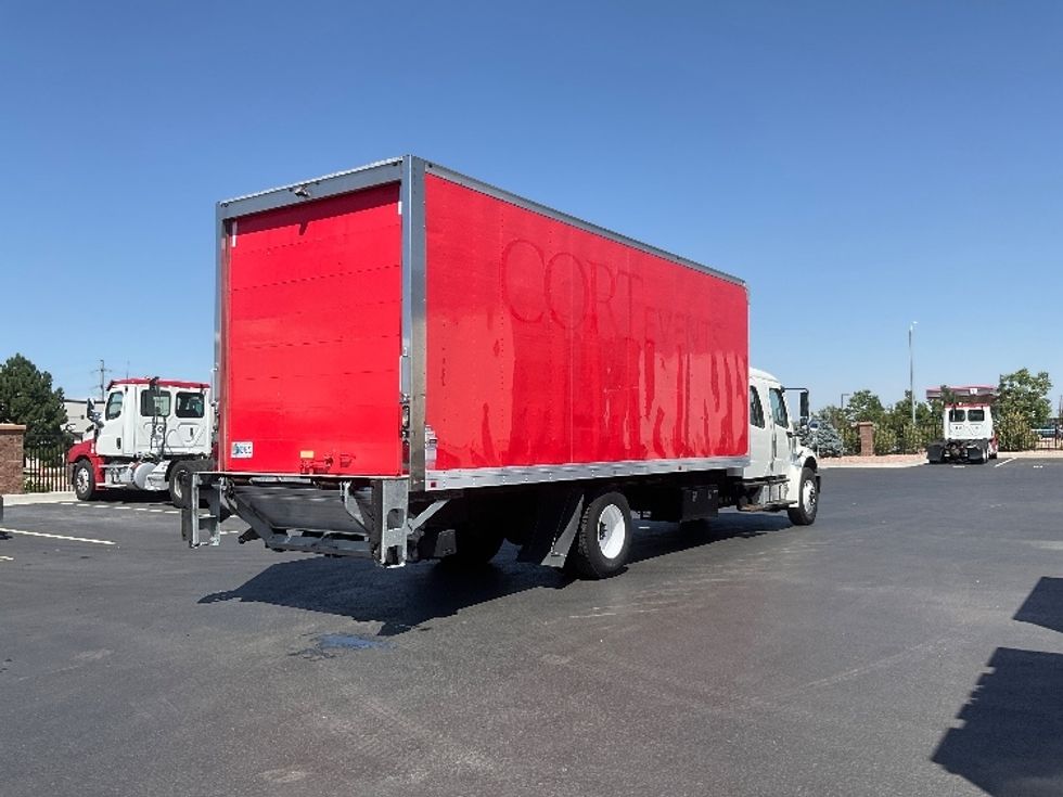 Medium Duty Box Truck-Light and Medium Duty Trucks-Freightliner-2018-M2-Aurora-CO-80,697\n\t\tmiles-$ 65,500 - Image 13