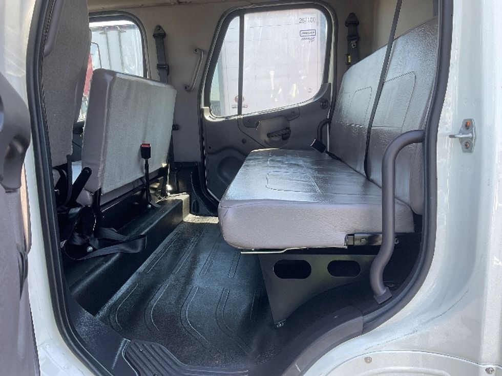 Medium Duty Box Truck-Light and Medium Duty Trucks-Freightliner-2018-M2-Aurora-CO-80,697\n\t\tmiles-$ 65,500 - Image 26