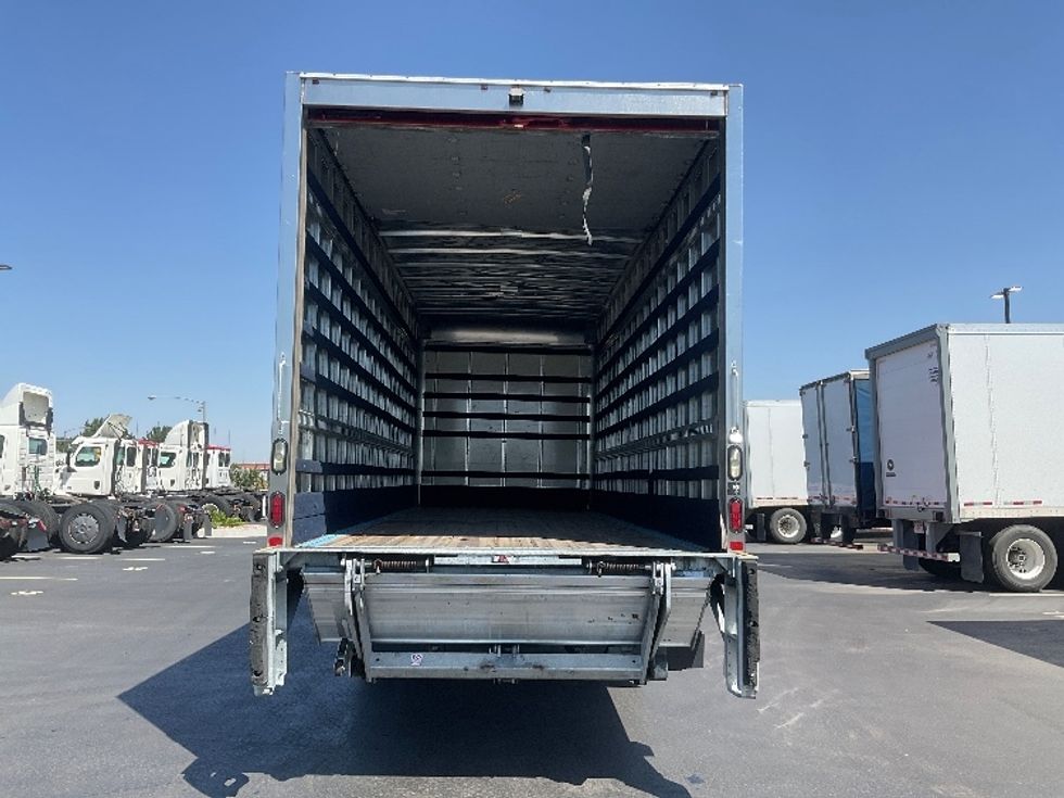 Medium Duty Box Truck-Light and Medium Duty Trucks-Freightliner-2018-M2-Aurora-CO-80,697\n\t\tmiles-$ 65,500 - Image 8
