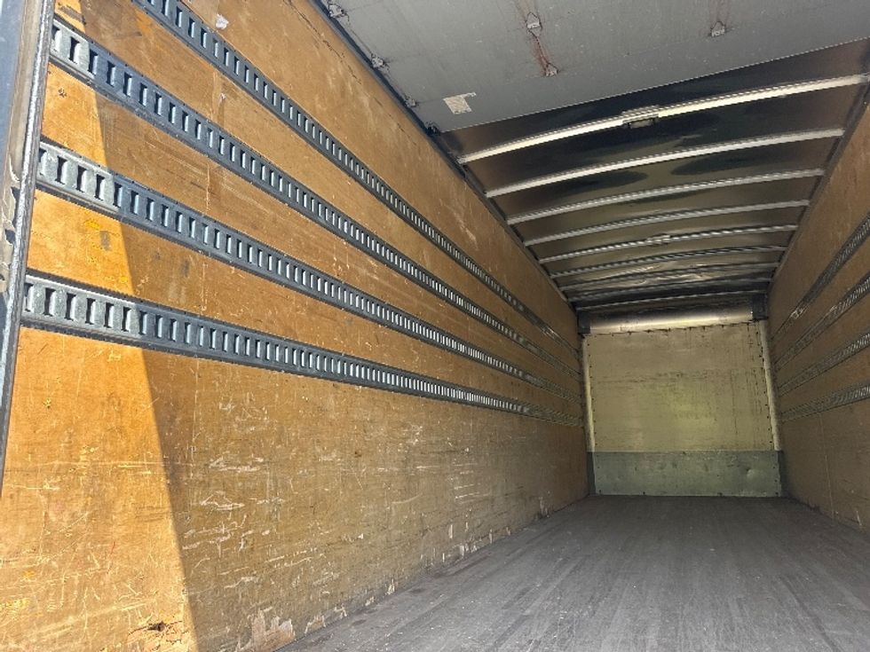Medium Duty Box Truck-Light and Medium Duty Trucks-Freightliner-2018-M2-Baltimore-MD-192,235\n\t\tmiles-$ 52,500 - Image 11