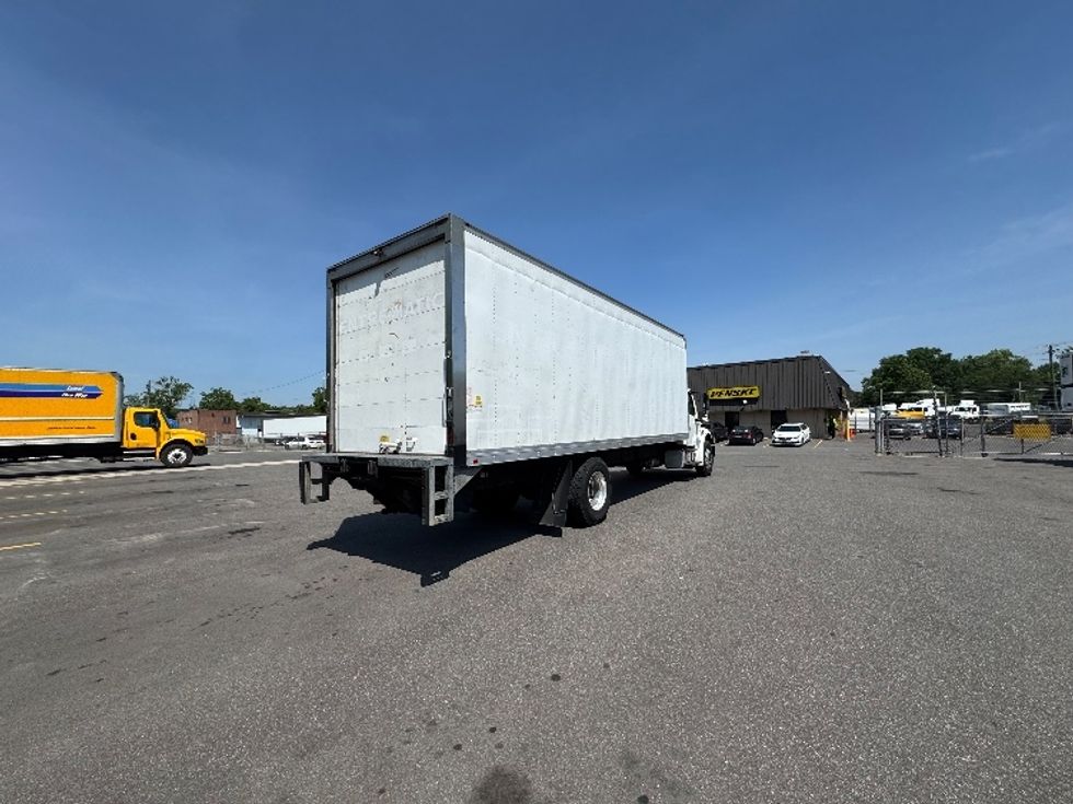 Medium Duty Box Truck-Light and Medium Duty Trucks-Freightliner-2018-M2-Baltimore-MD-192,235\n\t\tmiles-$ 52,500 - Image 13