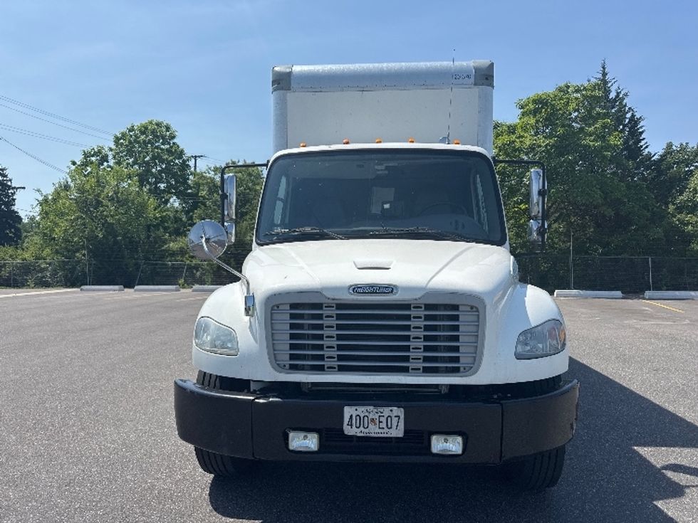 Medium Duty Box Truck-Light and Medium Duty Trucks-Freightliner-2018-M2-Baltimore-MD-192,235\n\t\tmiles-$ 52,500 - Image 2