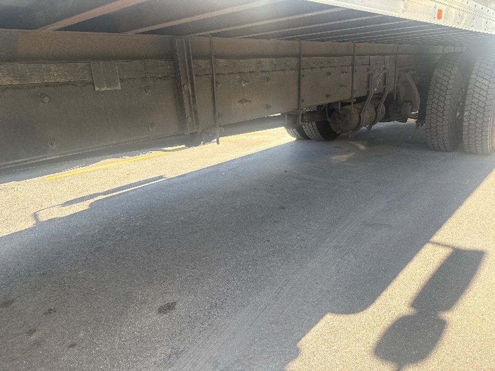Medium Duty Box Truck-Light and Medium Duty Trucks-Freightliner-2018-M2-Baltimore-MD-192,235\n\t\tmiles-$ 52,500 - Image 5