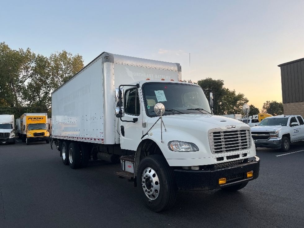 2018 Freightliner M2 Medium Duty Box Truck