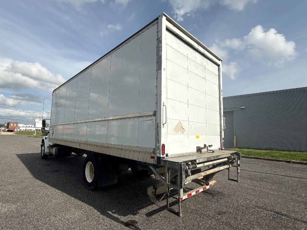 Medium Duty Box Truck-Light and Medium Duty Trucks-Freightliner-2018-M2-Birmingham-AL-140,460\n\t\tmiles-$ 52,750 - Image 6