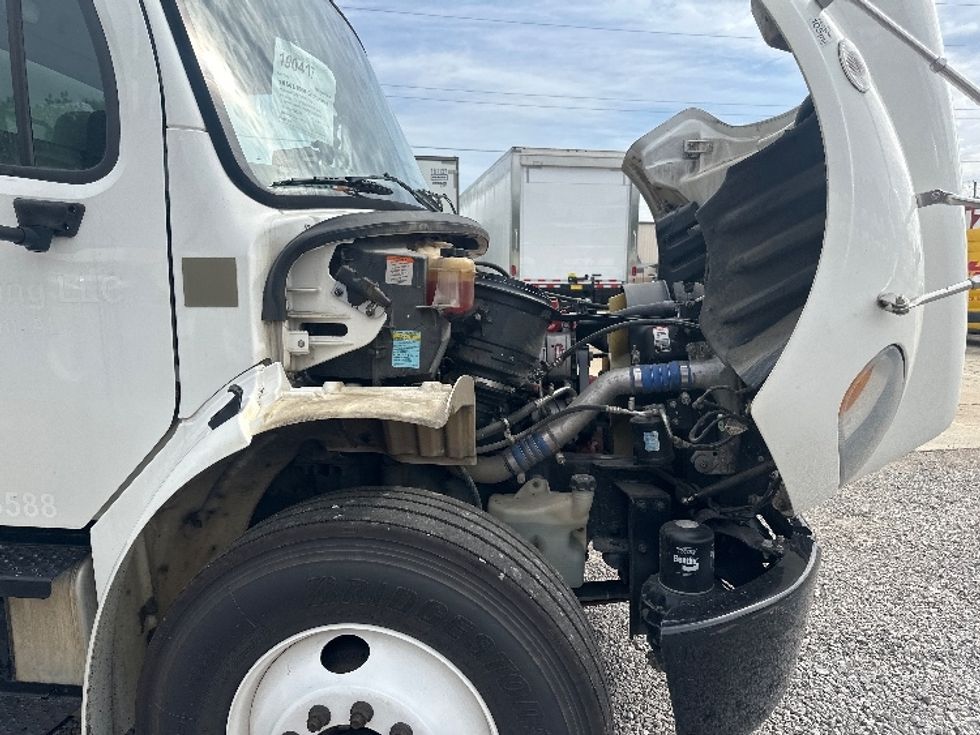 Medium Duty Box Truck-Light and Medium Duty Trucks-Freightliner-2018-M2-Birmingham-AL-325,440\n\t\tmiles-$ 25,250 - Image 22