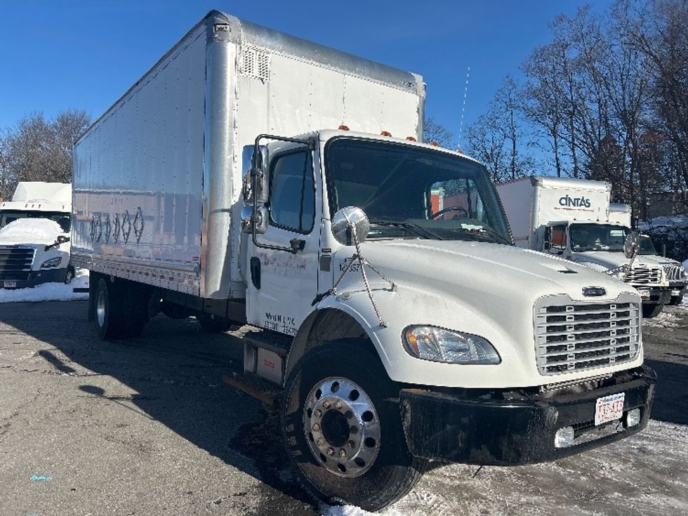 Medium Duty Box Truck-Light and Medium Duty Trucks-Freightliner-2018-M2-Braintree-MA-19,331\n\t\tmiles-$ 49,500 - Image 1