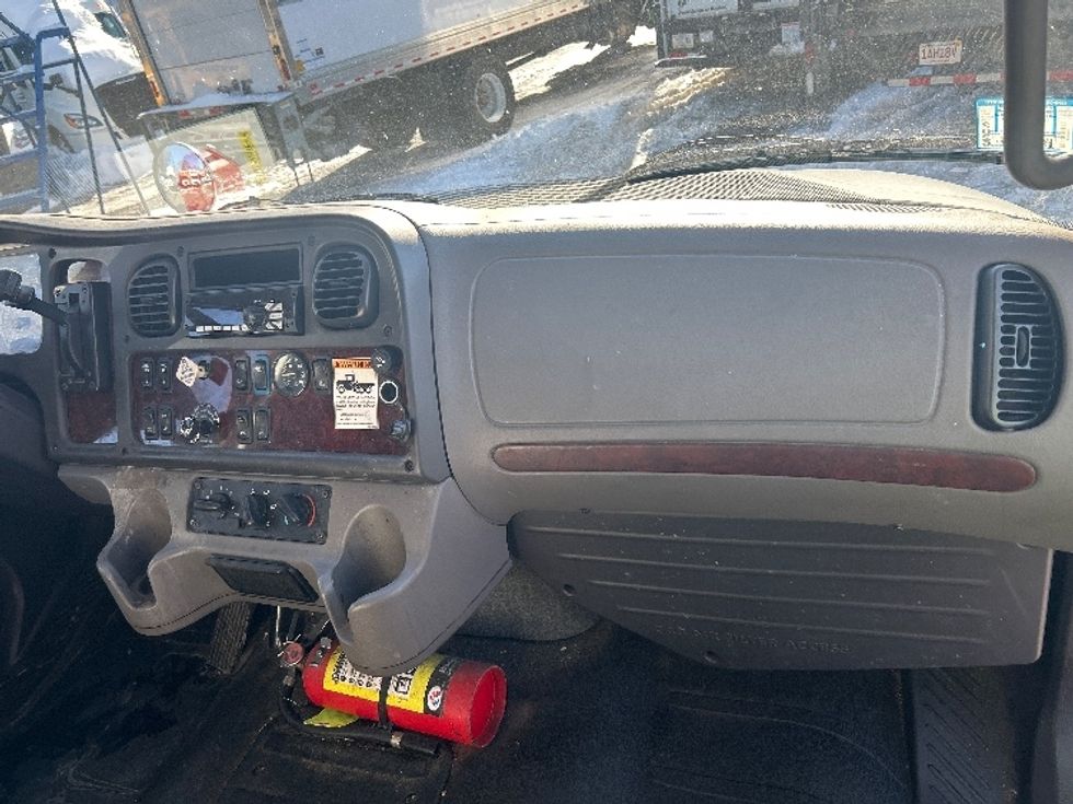 Medium Duty Box Truck-Light and Medium Duty Trucks-Freightliner-2018-M2-Braintree-MA-19,331\n\t\tmiles-$ 49,500 - Image 20