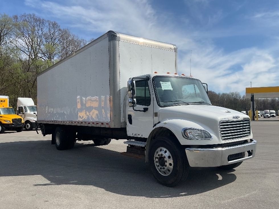 Medium Duty Box Truck-Light and Medium Duty Trucks-Freightliner-2018-M2-Byron Center-MI-134,431\n\t\tmiles-$ 53,500 - Image 1