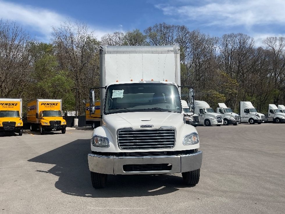 Medium Duty Box Truck-Light and Medium Duty Trucks-Freightliner-2018-M2-Byron Center-MI-134,431\n\t\tmiles-$ 53,500 - Image 2