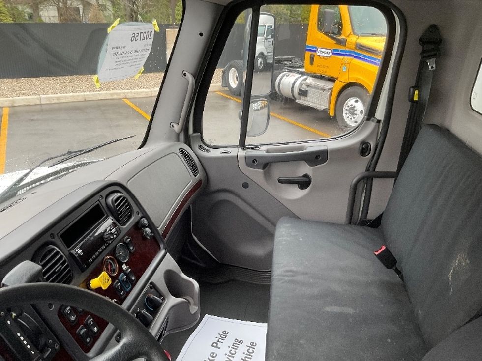 Medium Duty Box Truck-Light and Medium Duty Trucks-Freightliner-2018-M2-Byron Center-MI-134,431\n\t\tmiles-$ 53,500 - Image 20