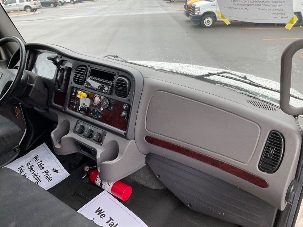 Medium Duty Box Truck-Light and Medium Duty Trucks-Freightliner-2018-M2-Byron Center-MI-134,431\n\t\tmiles-$ 53,500 - Image 21