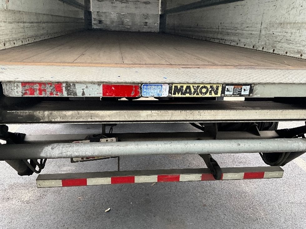 Medium Duty Box Truck-Light and Medium Duty Trucks-Freightliner-2018-M2-Capitol Heights-MD-285,574\n\t\tmiles-$ 36,000 - Image 10