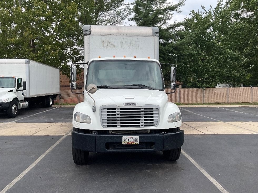 Medium Duty Box Truck-Light and Medium Duty Trucks-Freightliner-2018-M2-Capitol Heights-MD-285,574\n\t\tmiles-$ 36,000 - Image 2