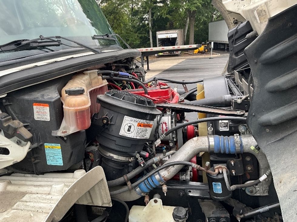 Medium Duty Box Truck-Light and Medium Duty Trucks-Freightliner-2018-M2-Capitol Heights-MD-285,574\n\t\tmiles-$ 36,000 - Image 23