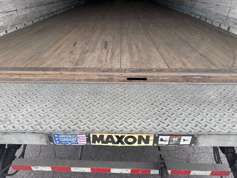 Medium Duty Box Truck-Light and Medium Duty Trucks-Freightliner-2018-M2-Capitol Heights-MD-308,500\n\t\tmiles-$ 31,000 - Image 10