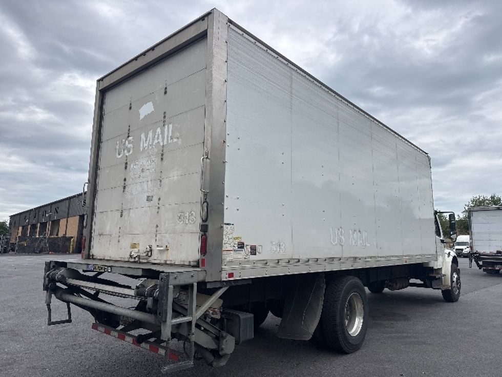 Medium Duty Box Truck-Light and Medium Duty Trucks-Freightliner-2018-M2-Capitol Heights-MD-308,500\n\t\tmiles-$ 31,000 - Image 13