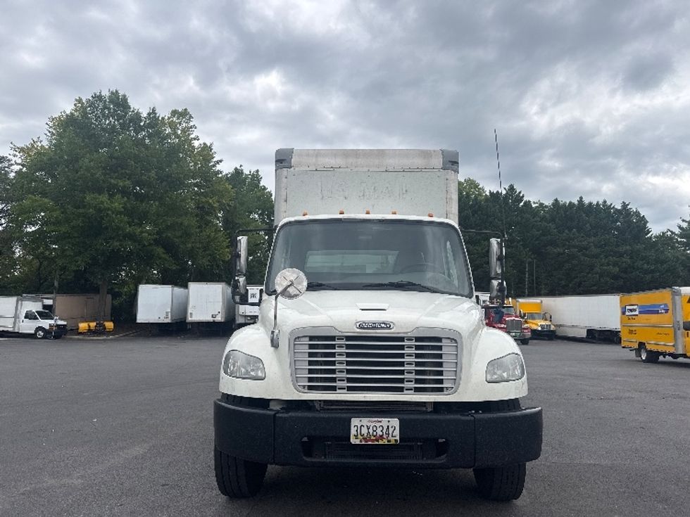 Medium Duty Box Truck-Light and Medium Duty Trucks-Freightliner-2018-M2-Capitol Heights-MD-308,500\n\t\tmiles-$ 31,000 - Image 2