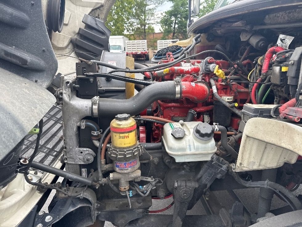 Medium Duty Box Truck-Light and Medium Duty Trucks-Freightliner-2018-M2-Capitol Heights-MD-308,500\n\t\tmiles-$ 31,000 - Image 24