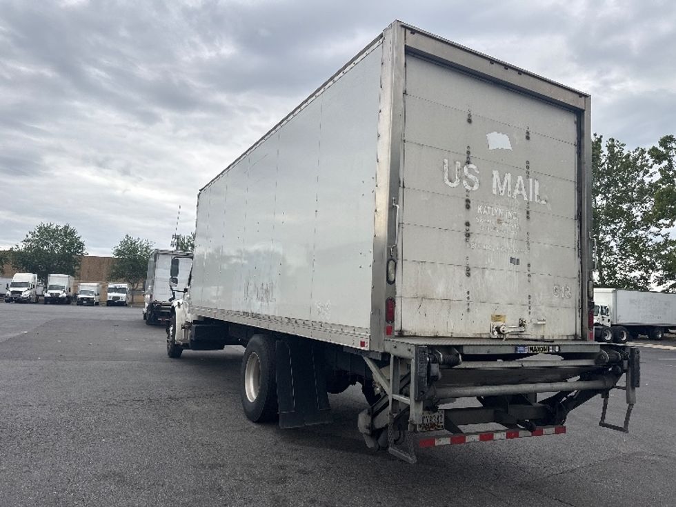 Medium Duty Box Truck-Light and Medium Duty Trucks-Freightliner-2018-M2-Capitol Heights-MD-308,500\n\t\tmiles-$ 31,000 - Image 6