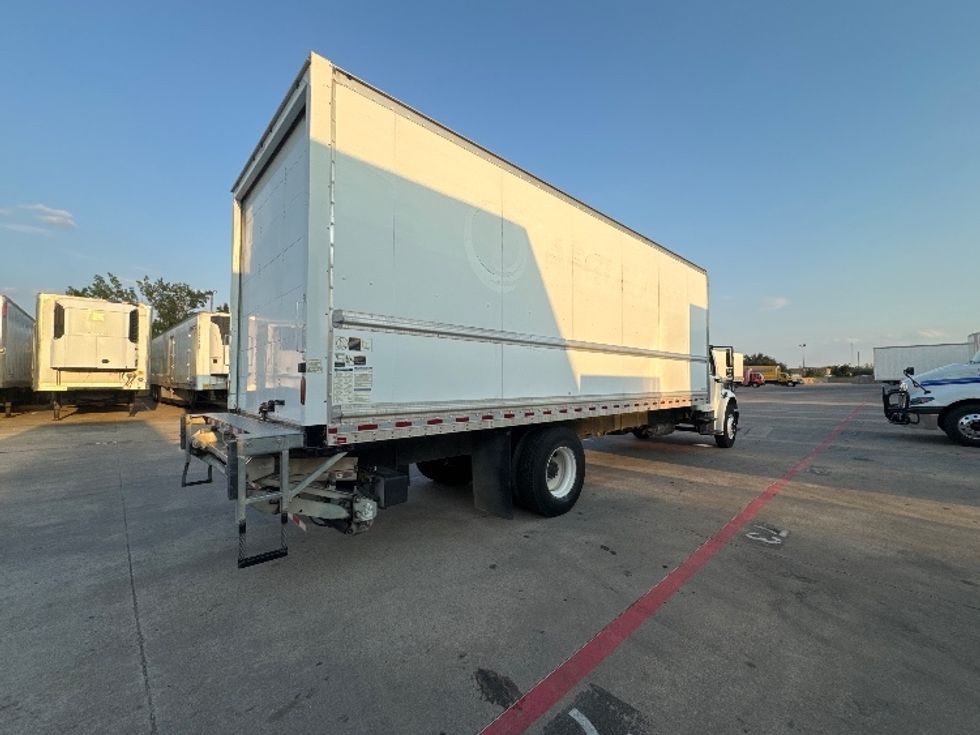 Medium Duty Box Truck-Light and Medium Duty Trucks-Freightliner-2018-M2-Carrollton-TX-111,329\n\t\tmiles-$ 53,000 - Image 13