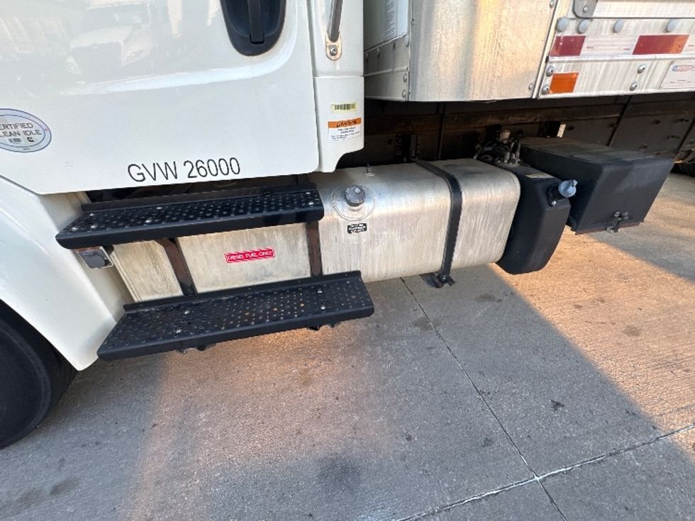 Medium Duty Box Truck-Light and Medium Duty Trucks-Freightliner-2018-M2-Carrollton-TX-111,329\n\t\tmiles-$ 53,000 - Image 25