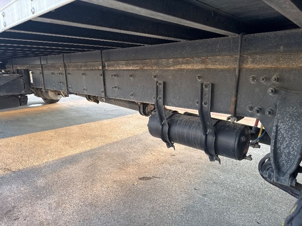 Medium Duty Box Truck-Light and Medium Duty Trucks-Freightliner-2018-M2-Carrollton-TX-111,329\n\t\tmiles-$ 53,000 - Image 5