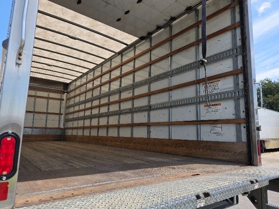Medium Duty Box Truck-Light and Medium Duty Trucks-Freightliner-2018-M2-Carrollton-TX-206,044\n\t\tmiles-$ 44,750 - Image 12