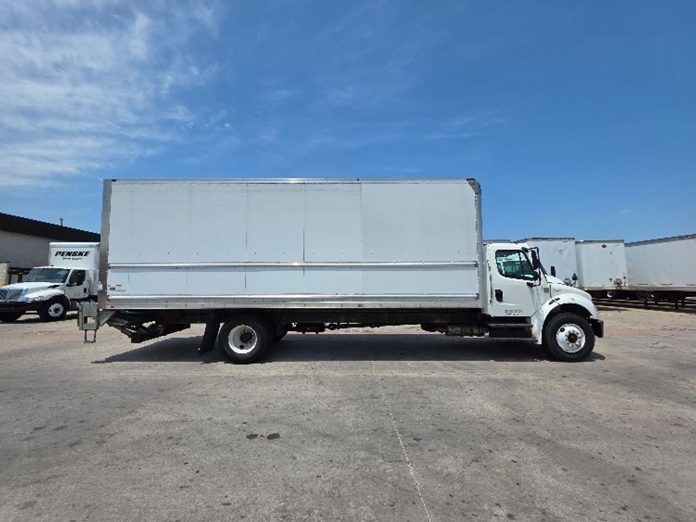 Medium Duty Box Truck-Light and Medium Duty Trucks-Freightliner-2018-M2-Carrollton-TX-206,044\n\t\tmiles-$ 44,750 - Image 15
