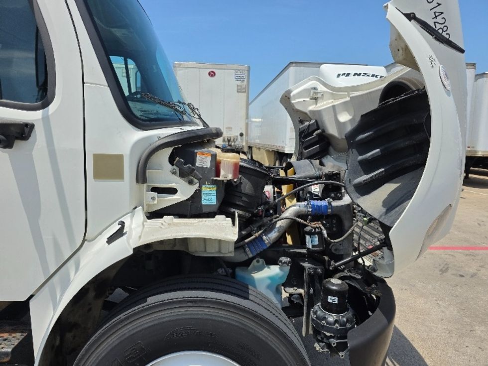 Medium Duty Box Truck-Light and Medium Duty Trucks-Freightliner-2018-M2-Carrollton-TX-206,044\n\t\tmiles-$ 44,750 - Image 23