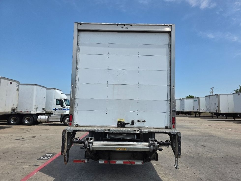 Medium Duty Box Truck-Light and Medium Duty Trucks-Freightliner-2018-M2-Carrollton-TX-206,044\n\t\tmiles-$ 44,750 - Image 7