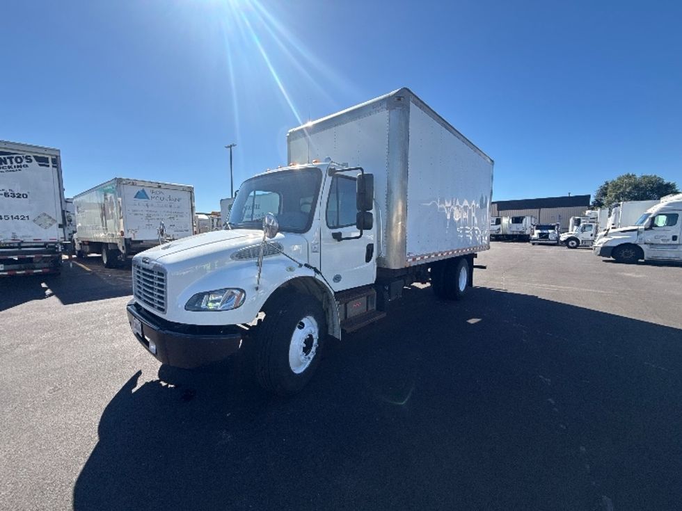 Medium Duty Box Truck-Light and Medium Duty Trucks-Freightliner-2018-M2-Chicago (Melrose Park)-IL-216,818\n\t\tmiles-$ 33,750 - Image 3