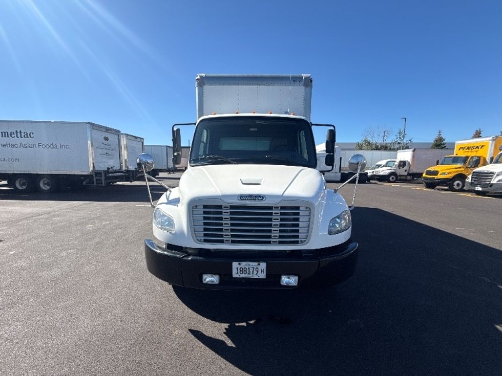 Medium Duty Box Truck-Light and Medium Duty Trucks-Freightliner-2018-M2-Chicago (Melrose Park)-IL-216,818\n\t\tmiles-$ 33,750 - Image 2