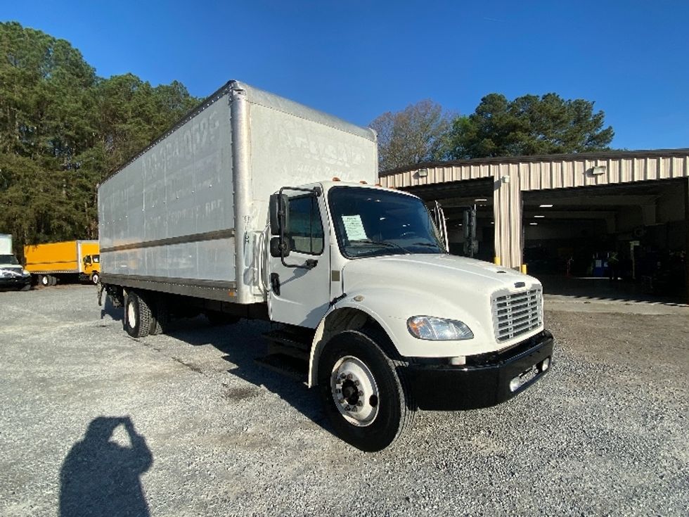 Medium Duty Box Truck-Light and Medium Duty Trucks-Freightliner-2018-M2-Cleveland-TN-154,906\n\t\tmiles-$ 53,000 - Image 1