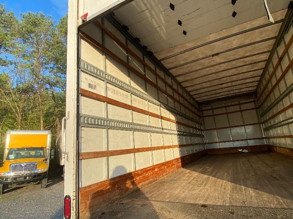 Medium Duty Box Truck-Light and Medium Duty Trucks-Freightliner-2018-M2-Cleveland-TN-154,906\n\t\tmiles-$ 53,000 - Image 11