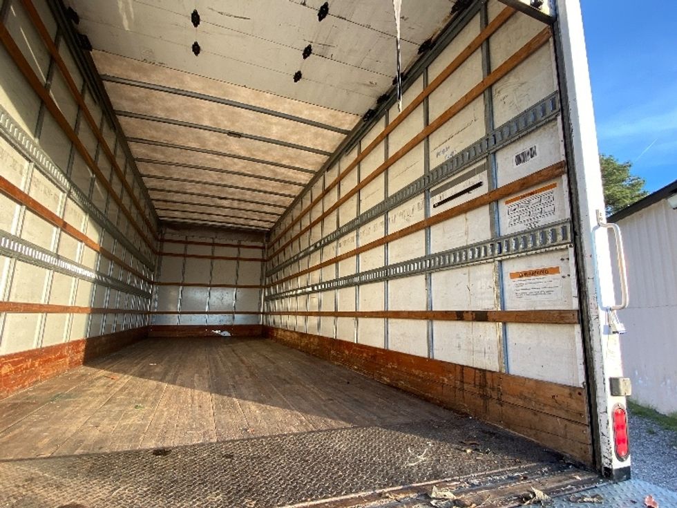 Medium Duty Box Truck-Light and Medium Duty Trucks-Freightliner-2018-M2-Cleveland-TN-154,906\n\t\tmiles-$ 53,000 - Image 12