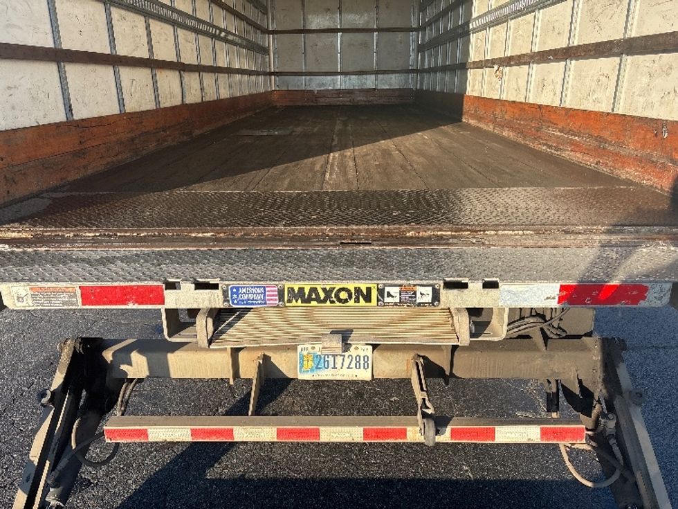 Medium Duty Box Truck-Light and Medium Duty Trucks-Freightliner-2018-M2-Concord-NC-226,099\n\t\tmiles-$ 45,250 - Image 10