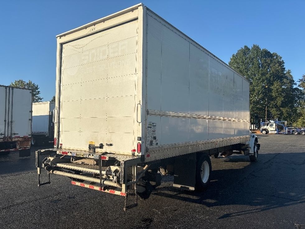 Medium Duty Box Truck-Light and Medium Duty Trucks-Freightliner-2018-M2-Concord-NC-226,099\n\t\tmiles-$ 45,250 - Image 13