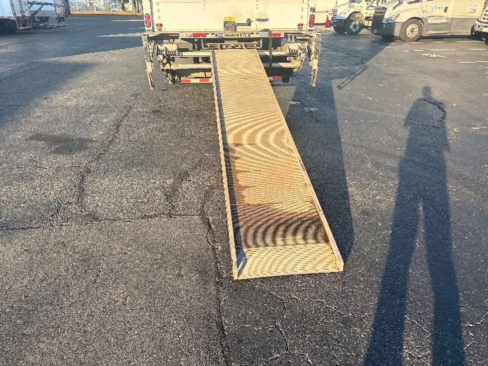 Medium Duty Box Truck-Light and Medium Duty Trucks-Freightliner-2018-M2-Concord-NC-226,099\n\t\tmiles-$ 45,250 - Image 25