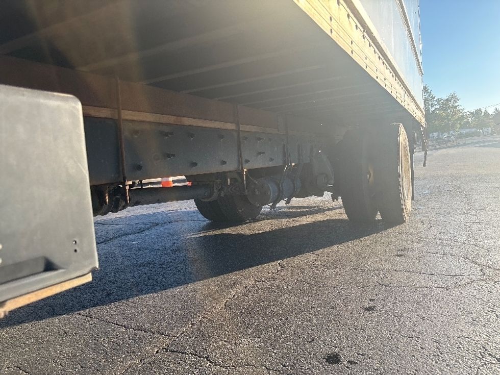 Medium Duty Box Truck-Light and Medium Duty Trucks-Freightliner-2018-M2-Concord-NC-226,099\n\t\tmiles-$ 45,250 - Image 5